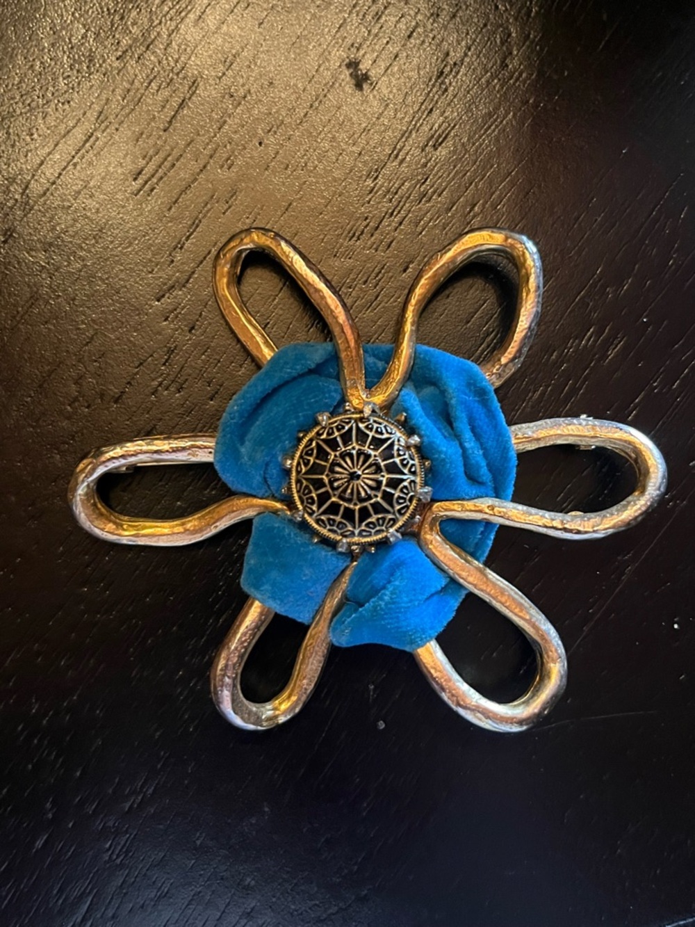 Vintage Floral Metal & Teal Velvet Brooch with Ornate Center Lester Joy